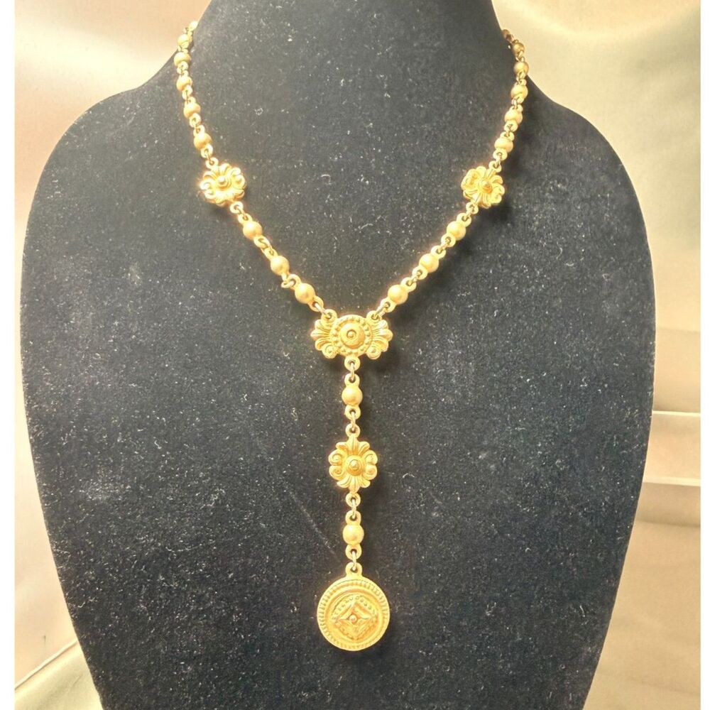 Vintage Classiques Entier Gold Tone Y-Drop Medallion Necklace Floral Links